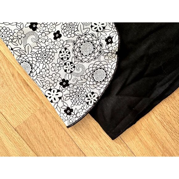 Y2k Black and White Boho Indie Whimsygoth Floral Faux Wrap Skirt size M - Picture 5 of 8